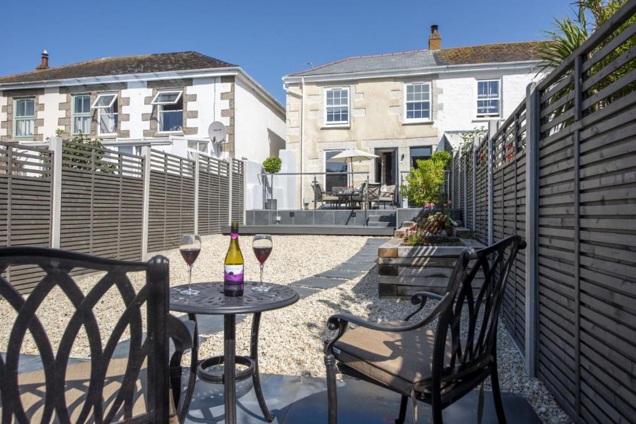The Hideaway Villa Porthleven Eksteriør billede
